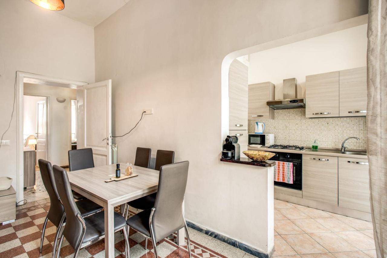 Colonna Suite - Rome Termini Station Big Apartment エクステリア 写真