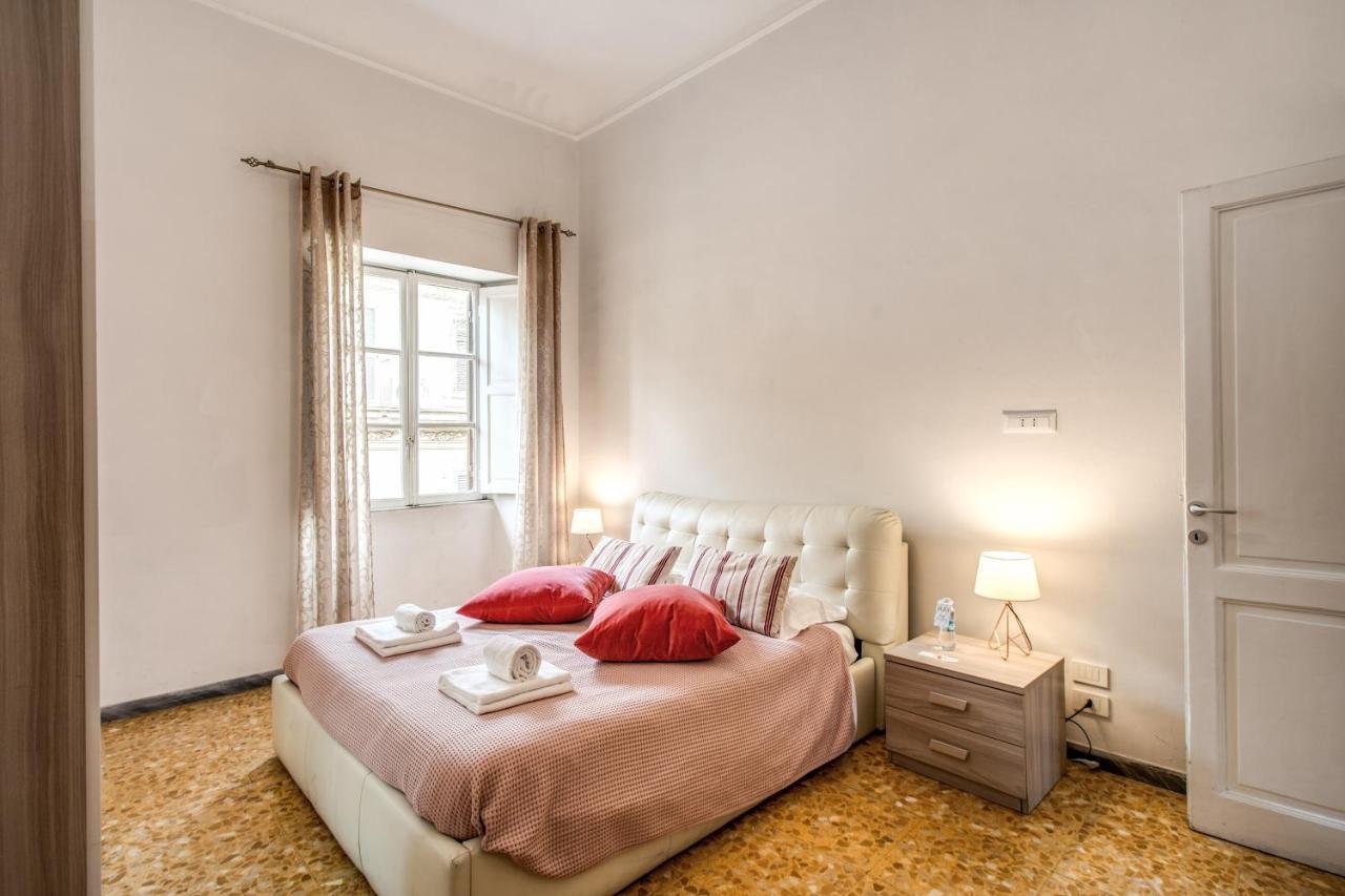 Colonna Suite - Rome Termini Station Big Apartment エクステリア 写真